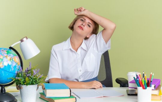 คุณกำลังเป็นออฟฟิศซินโดรมอยู่หรือเปล่า? ทำแบบทดสอบ 5 ข้อเช็กสุขภาพ